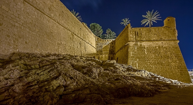  Peñíscola castle wall 